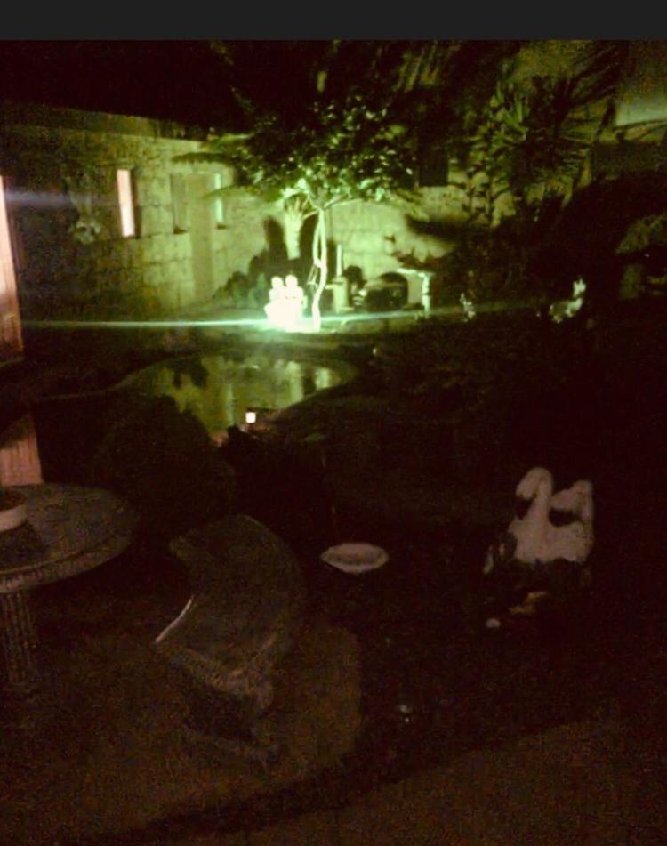 Rock Art Guesthouse วิตแบงก์ ภายนอก รูปภาพ